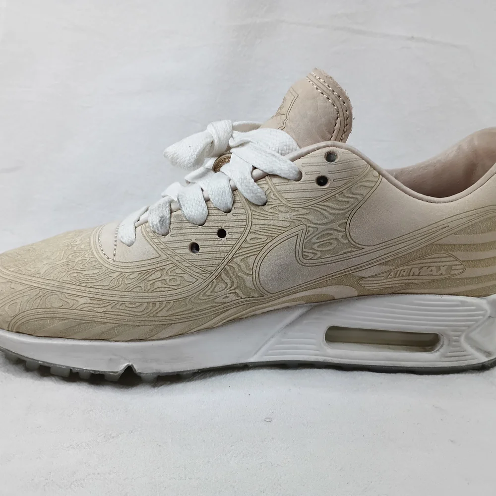 Nike Air Max 90 QS Laser Woodgrain Vachetta Tan DC7948-100 Womens 6.5 (Mens 5)